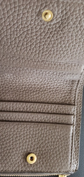 Tory Burch wallet - Picture 3 of 4